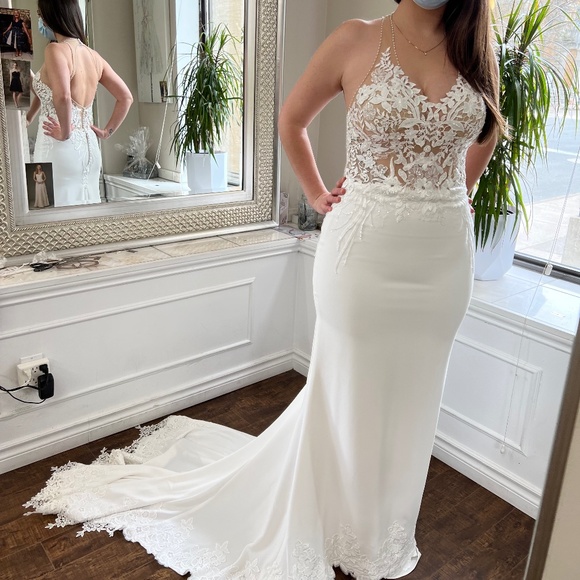 Lillian west wedding dress size 10 with alterations - Picture 1 of 3